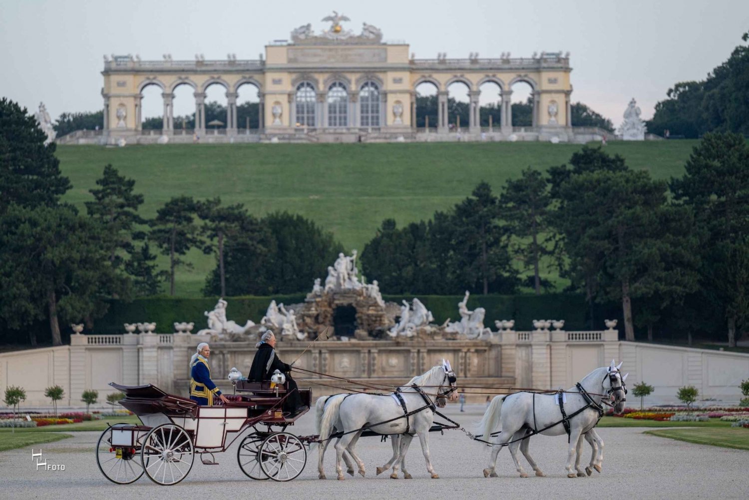 Wenen: koetsrit door de tuinen van het Schönbrunn-paleis