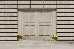 Wienin keskushautausmaan kävelykierros kuljetuksineen