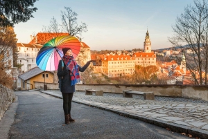Vienna: Český Krumlov & Prague Day Trip with Photographer