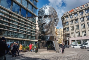 Vienna: Český Krumlov & Prague Day Trip with Photographer