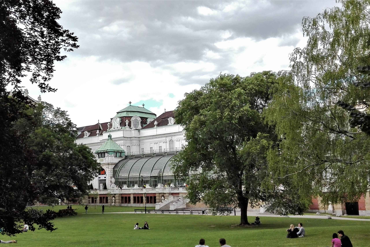 ウィーン：市内ハイライト ガイド付きウォーキング ツアーと旧市街