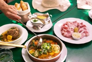 ウィーンコーヒーとケーキツアー：スイーツ、物語、隠れたカフェ