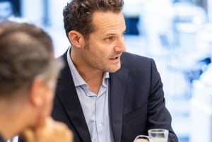 Vienna: Discover Scandals with Cake