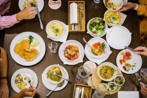 Tour gastronomico di Vienna: piatti, vino, cibo di strada e cultura