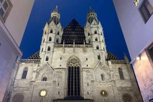 Vienna: Spooky Ghost Tour in English