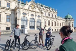 Вена: Экскурсия на электровелосипеде