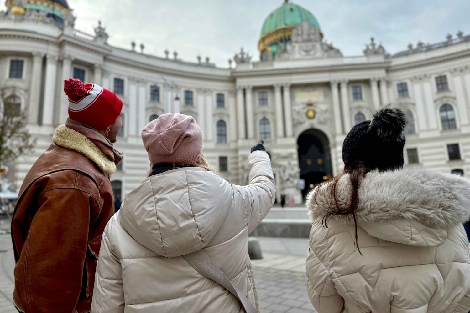ウィーン：ガイド付きグルメツアー（8種類以上の試食＆秘伝の一品）