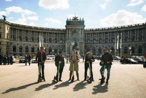 Vienna: Guided Tour by Kick Bike or E-Scooter with a Local
