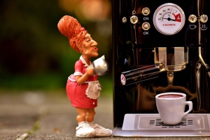 Vienna: Guided Viennese Coffee-House Tour