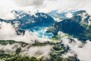 Viena: Excursión de un día a Hallstatt y los Picos Alpinos con ascensor Skywalk