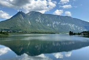 Vienna: Hallstatt, Salzkammergut Day Trip with option Mine