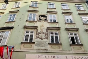 Wien: kätketyt jalokivet, salaiset pihat, legendat ja symbolit