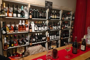 Tour de ville historique de Vienne + dégustation de vin