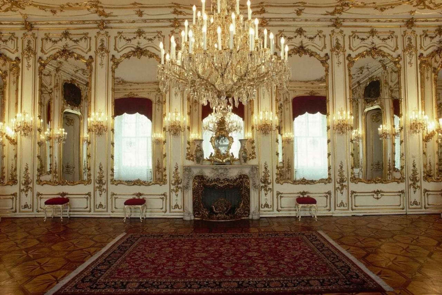 Wien: Hofburg ja keisarinna Sisi -museo Opastettu kierros
