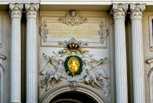 ウィーン：ホーフブルク宮殿とシシィ博物館の優先入場ツアー