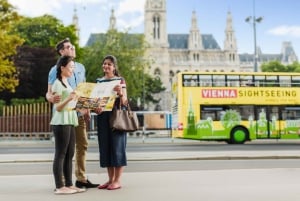 Wenen: Hop-on-hop-off-bustour met een sightseeingbus