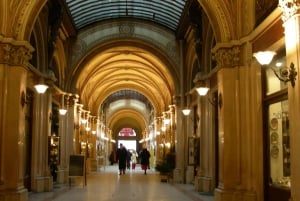 Wien: Imperial History Guided Walking Tour