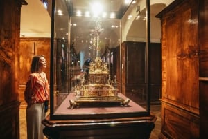 Wenen: keizerlijke schatkamer in het paleis de Hofburg