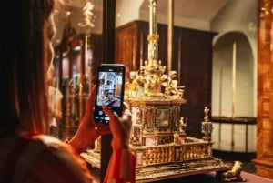 Wenen: keizerlijke schatkamer in het paleis de Hofburg