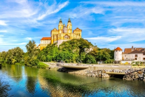 Viena: Tour Privado pela Basílica Mariazell e Abadia de Melk