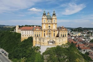 Vienna: Melk Abbey, Hallstatt, Salzburg Tour w/ Photographer