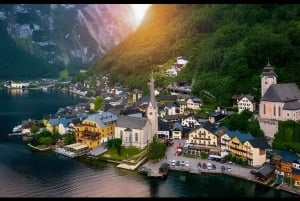 From Vienna, Melk,Hallstatt& Salzburg tour with photographer