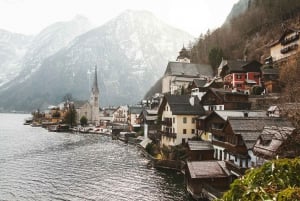 Vienna: Melk, Hallstatt and Salzburg Full-Day Guided Trip