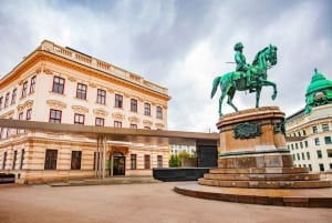 Gåtur i gamlebyen i Wien, Hofburg, spansk rideskole