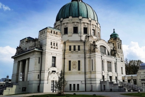Vienna: Private Central Cemetery and Church Walking Tour