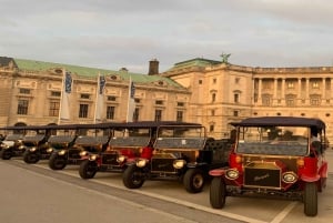 Wien: Sightseeing Tour: Yksityinen sähkö-vanhojen ajoneuvojen kiertoajelu.