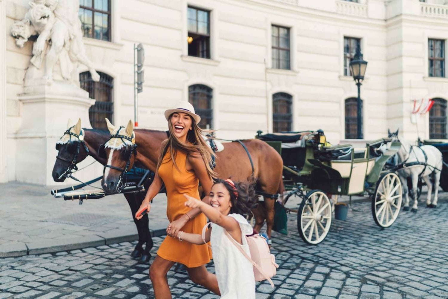 Wien: Private Family Tour, Stadthighlights, Museum & Torte