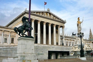 Vienna: Private Half-Day Sightseeing Tour with a Local