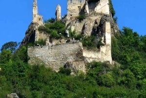 Vienna: Private tour of the Wachau to Dürnstein and Melk