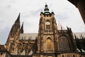 Vienna: Private tour to Prague