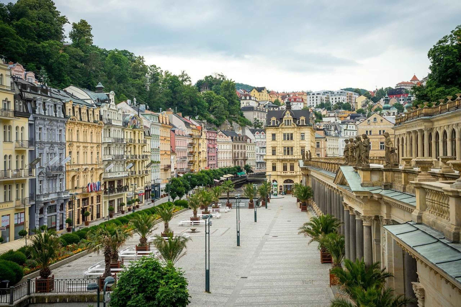 Vienna: Private transfer Karlovy Vary to Vienna