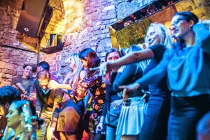 Vienna: tour guidato dei pub con ingresso in discoteca