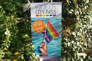 Vienna: QueerCityPass with Discounts & Public Transportation