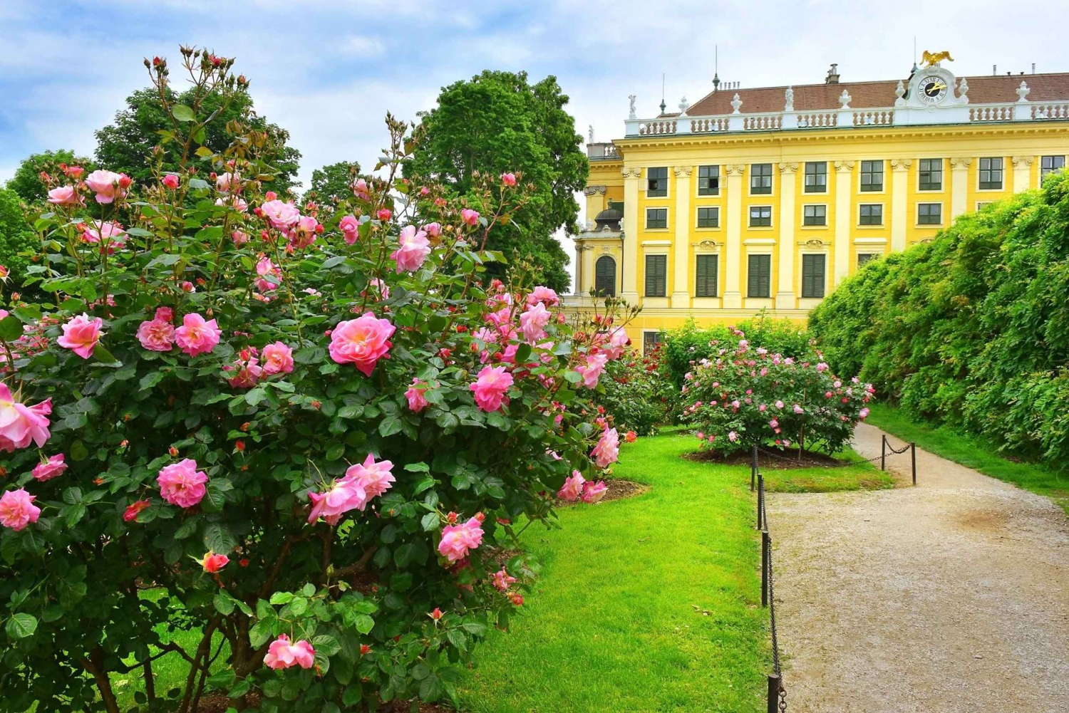 Vienna: Schönbrunn Gardens Tour with Optional Palace Tour