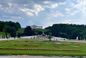 Wien: Schönbrunnin palatsi ja puutarhat Opastettu kierros
