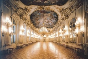 Vienna: Schönbrunn Palace and its enchanting gardens - guided tour