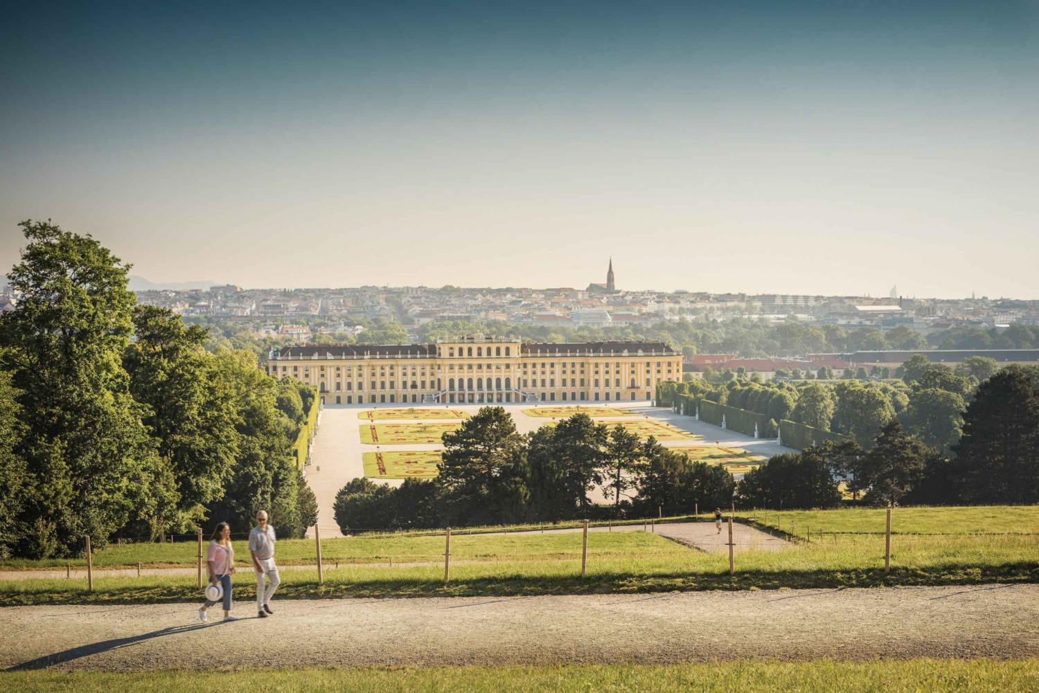 Wien: Inngangsbillett til slottet Schönbrunn med lunsj