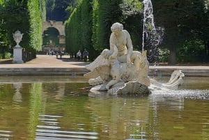 Wienin Schönbrunnin palatsi: Puiston jalokivien metsästysretki