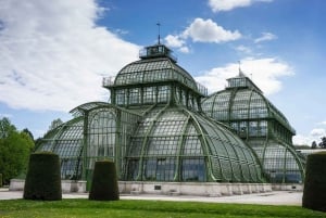 Slottet Schönbrunn i Wien: Skattjakt till parkens pärlor