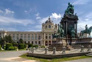 Vienna: Self-Guided Puzzle & Riddle Tour in the City Center