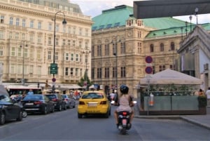 Vienna: Sightseeing Scooter Tour