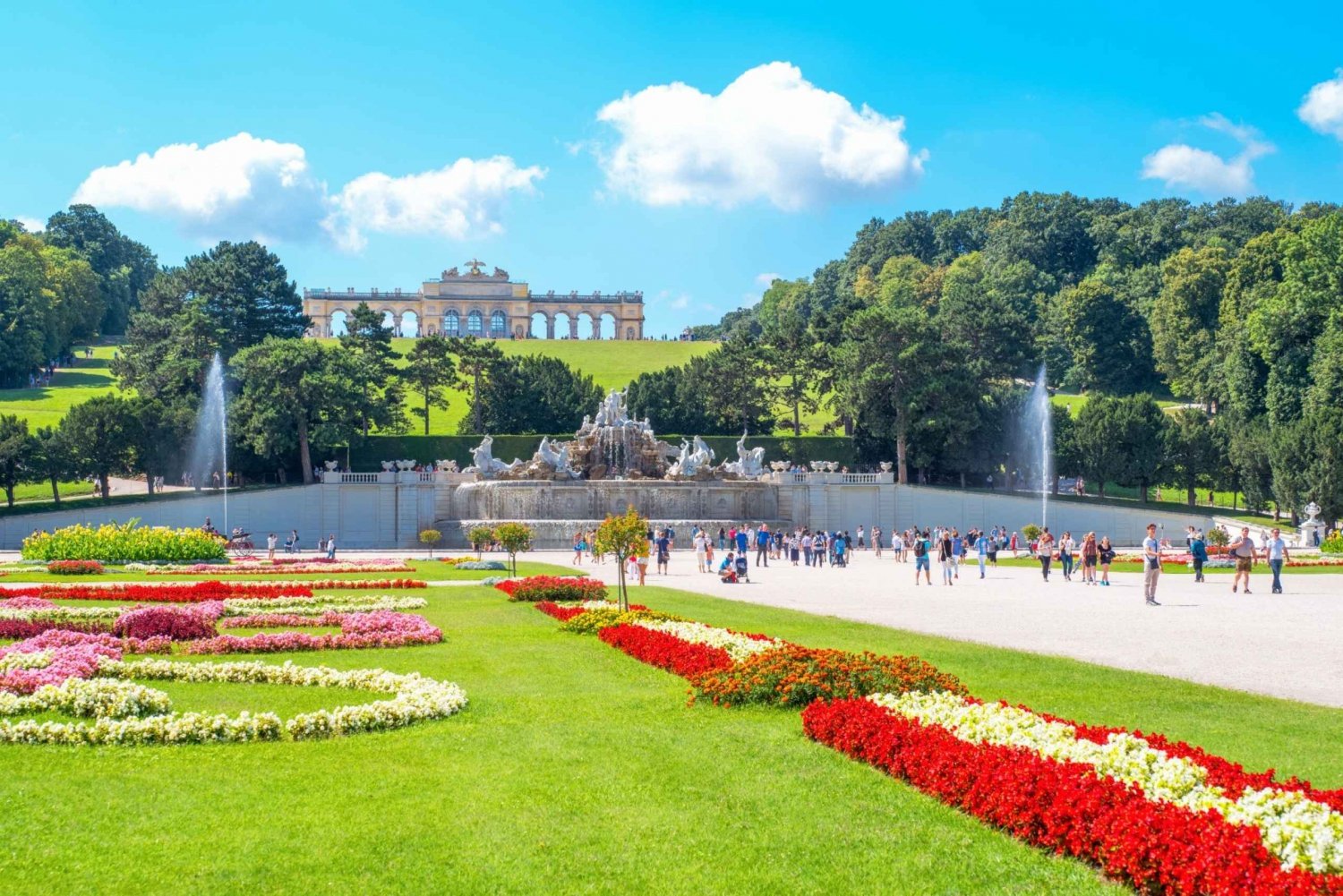 Wien: Skip-the-Line Schonbrunn Palace och Gardens Tour