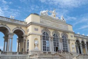 Vienna: Skip-the-Line Schonbrunn Palace Private Tour