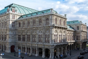 Wien: Opastettu kävelykierros kaupungin kohokohtien parissa pienryhmässä