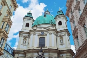 Wien: Opastettu kävelykierros kaupungin kohokohtien parissa pienryhmässä