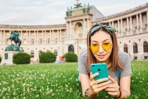 Vienna: Caccia al tesoro con smartphone e tour a piedi della città